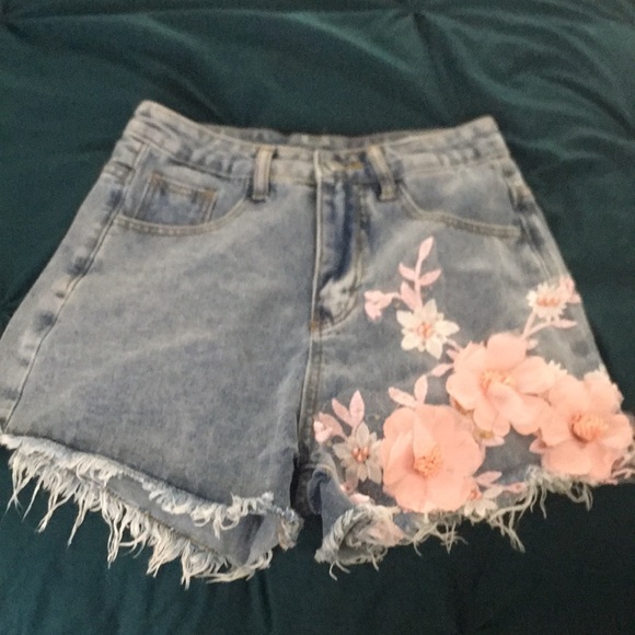 Shein - Shorts - Size: XS - Picture 1 of 4